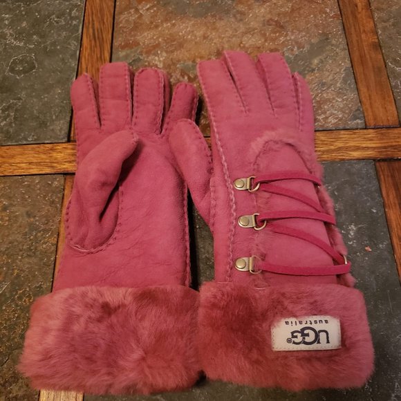 NEW w/o TAGS, UGG, Lace-Up Gloves w/ Fur Trim - Picture 2 of 3